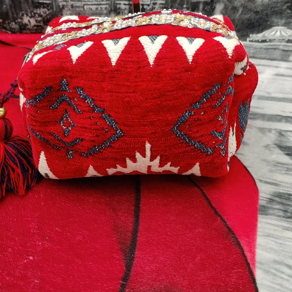 Love Stitch Decorative Bag